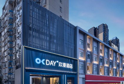 欢漫 3.0：智能旅居与黄金投资模型构建轻中端酒店生态