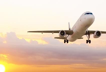 全球航空業年中報告