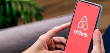 Airbnb财报解读：本地业务实验，仍待时间验证