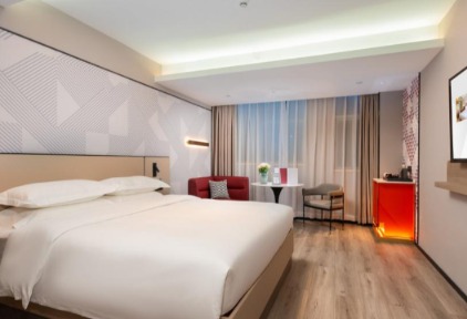 https://img.traveldaily.cn/images/202510/d51861beab6c9346.jpg