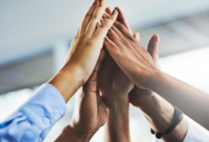 别卷OTA了，酒店+旅行社：1+1＞2