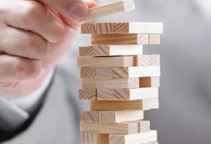 Airbnb財報解讀：硬剛OTA一哥，打響“市值保衛戰”