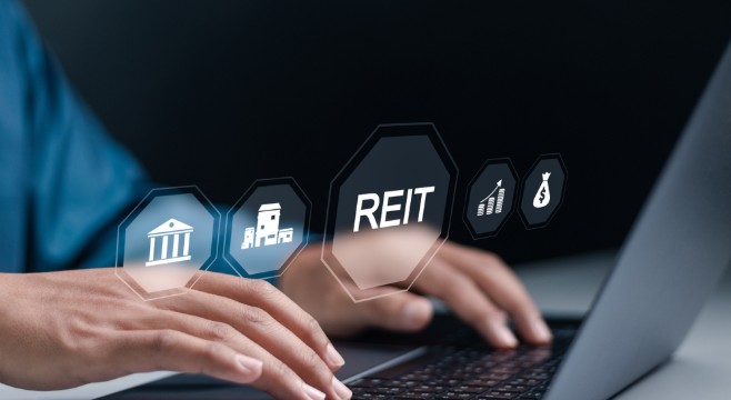 高星酒店发行REITs，比直接卖给煤老板们更好吗？