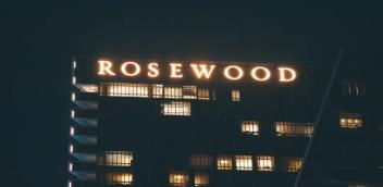 瑰丽酒店，寻求部分资产出售