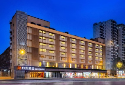 7分钟寻迹草堂，栖居柏曼酒店，解读“成都式慢生活”