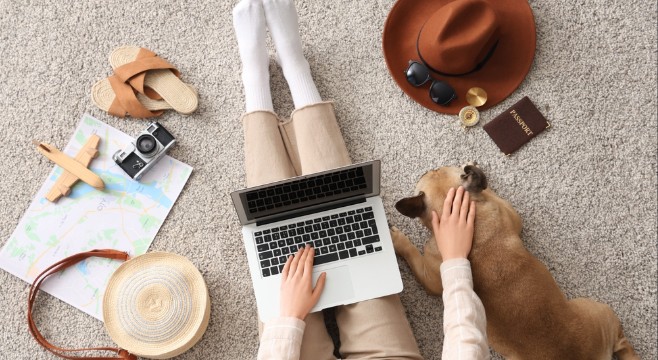 香港机场，今年要反过来卷内地