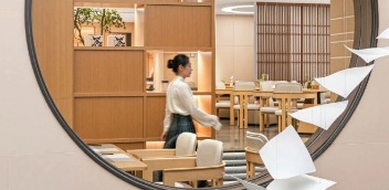 璞隐闯入“异人世界”，国潮酒店也开始玩二次元了？